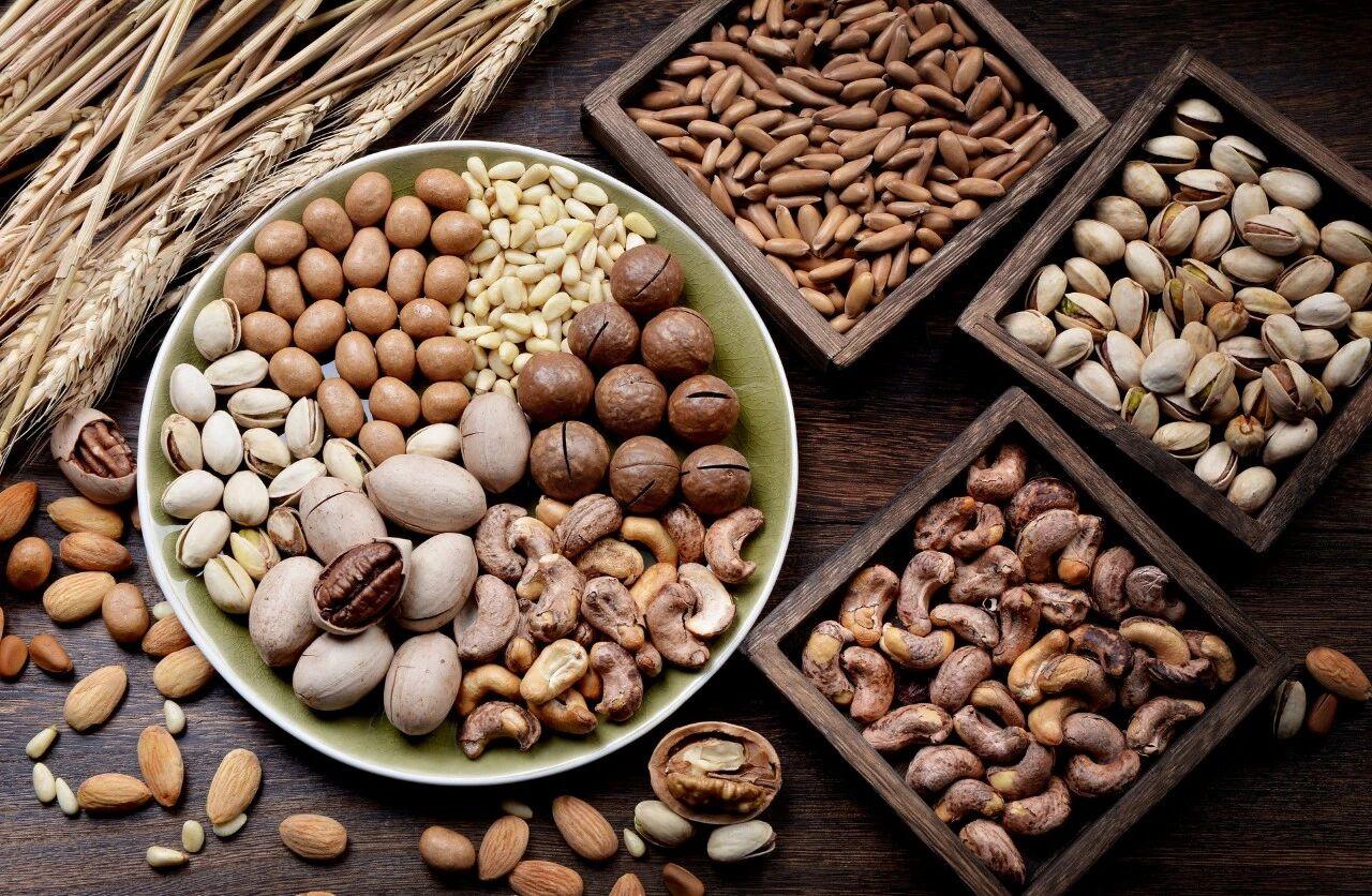 一提到补充蛋白质，不少人的第一反应都是牛羊肉、鸡胸肉、水煮蛋这类动物性食品。不可