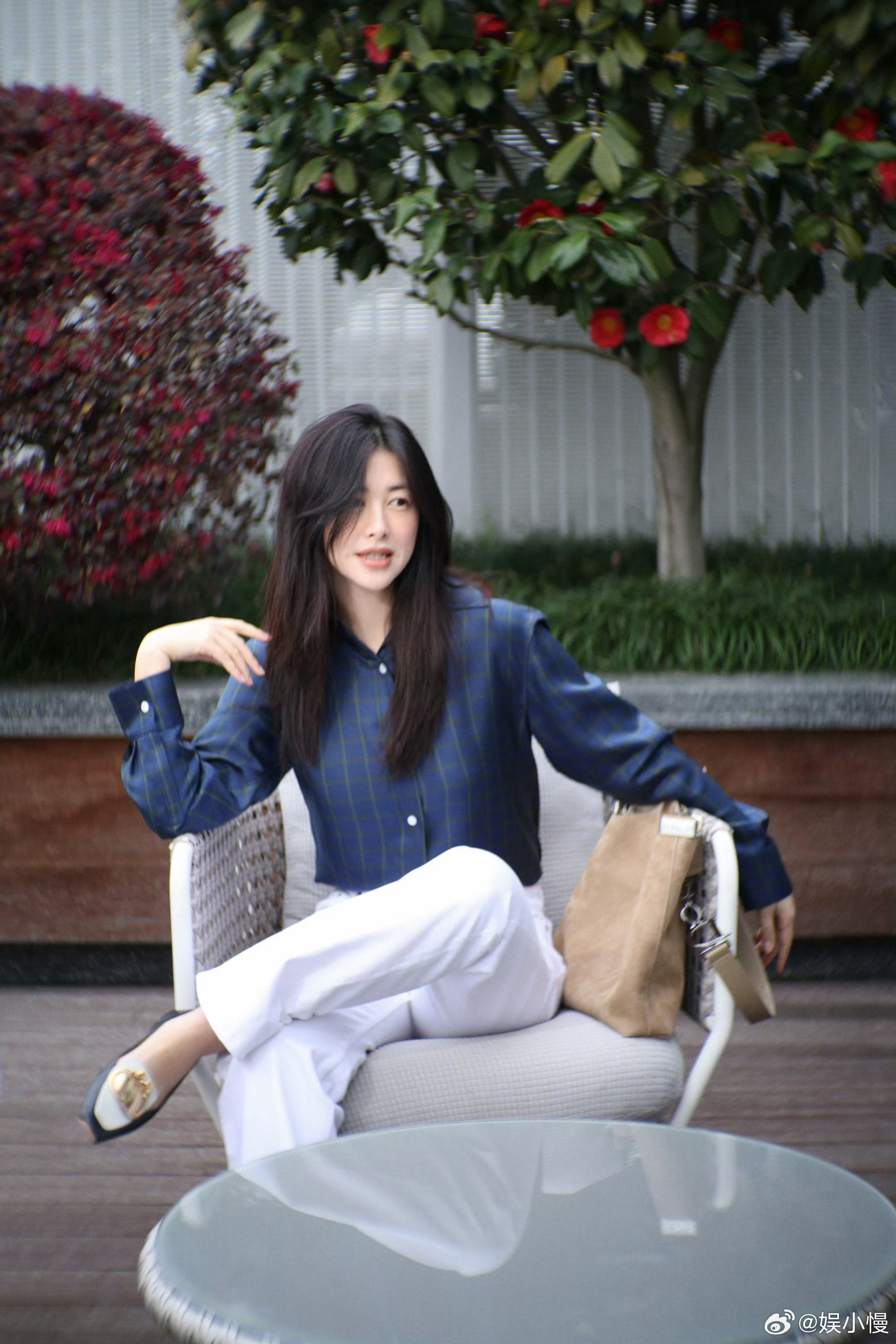 淡颜朱珠朱珠真的好美，淡雅也很有气质！！好喜欢这种类型的美女哇