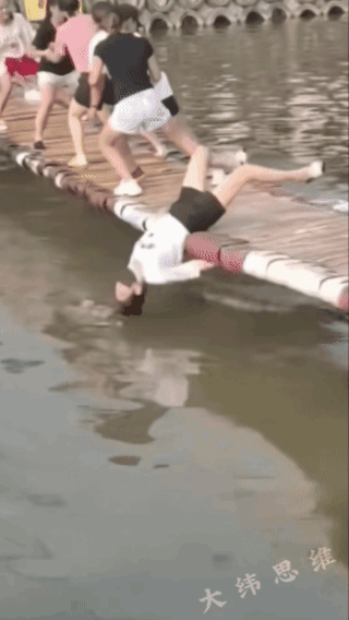 摇的人过瘾，被摇的人更过瘾！