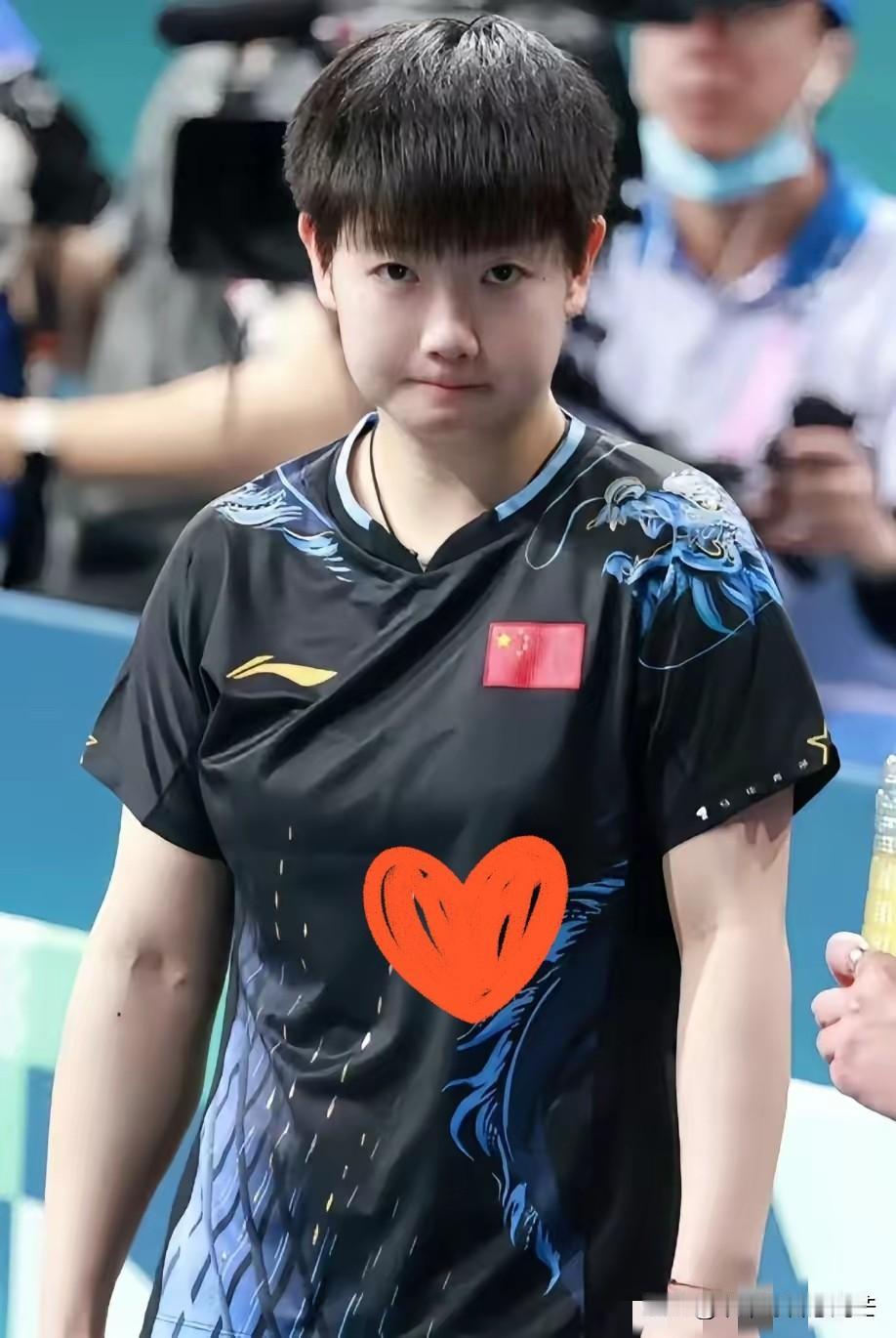 为啥莎莎能圈粉无数?看完她的采访发言,瞬间懂了格局差距!采访里莎莎一句话让