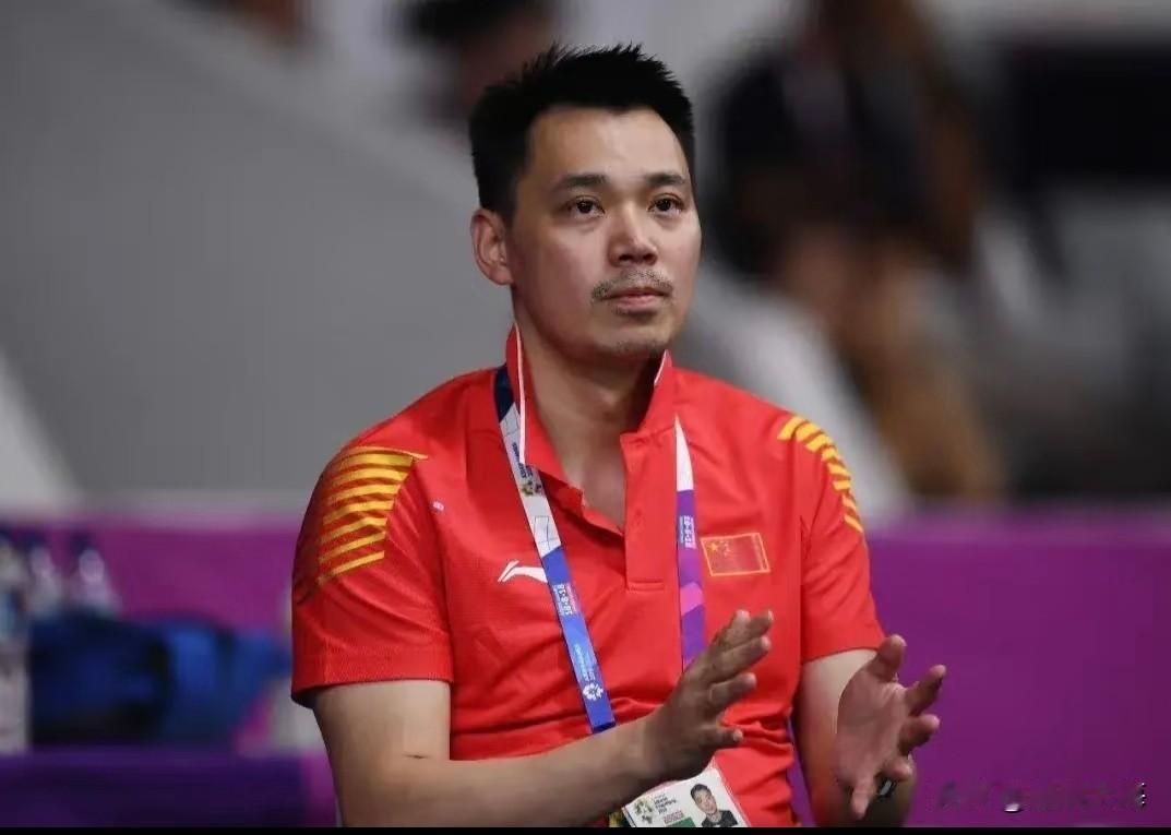 羽毛球圈反腐重拳出击！羽协多名高层被查，国羽的未来该如何破局🔥体育领域