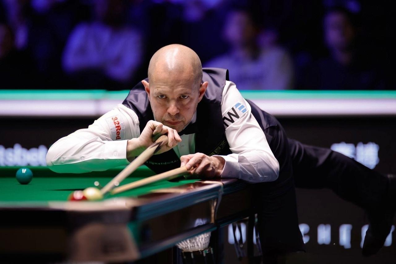 刚刚结束了一场2026斯诺克世锦赛第一轮较量，排名赛5冠王、世界排名第11的英格