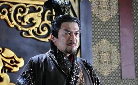 秦始皇的33个子女，为什么全部死于非命？ 公元前210年七月丙寅，河