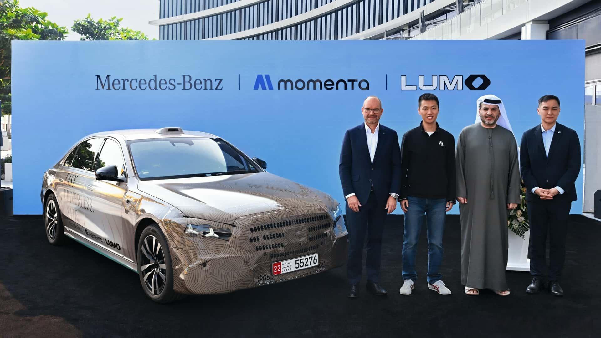 近日，在Momenta联合奔驰进行L4自动驾驶测试的发布会上，赫然出现了伪装的改