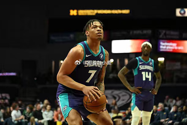 基昂泰-约翰逊在加盟山东队后几乎没有拉过一场，基本上在每一场比赛中都能够保持最基