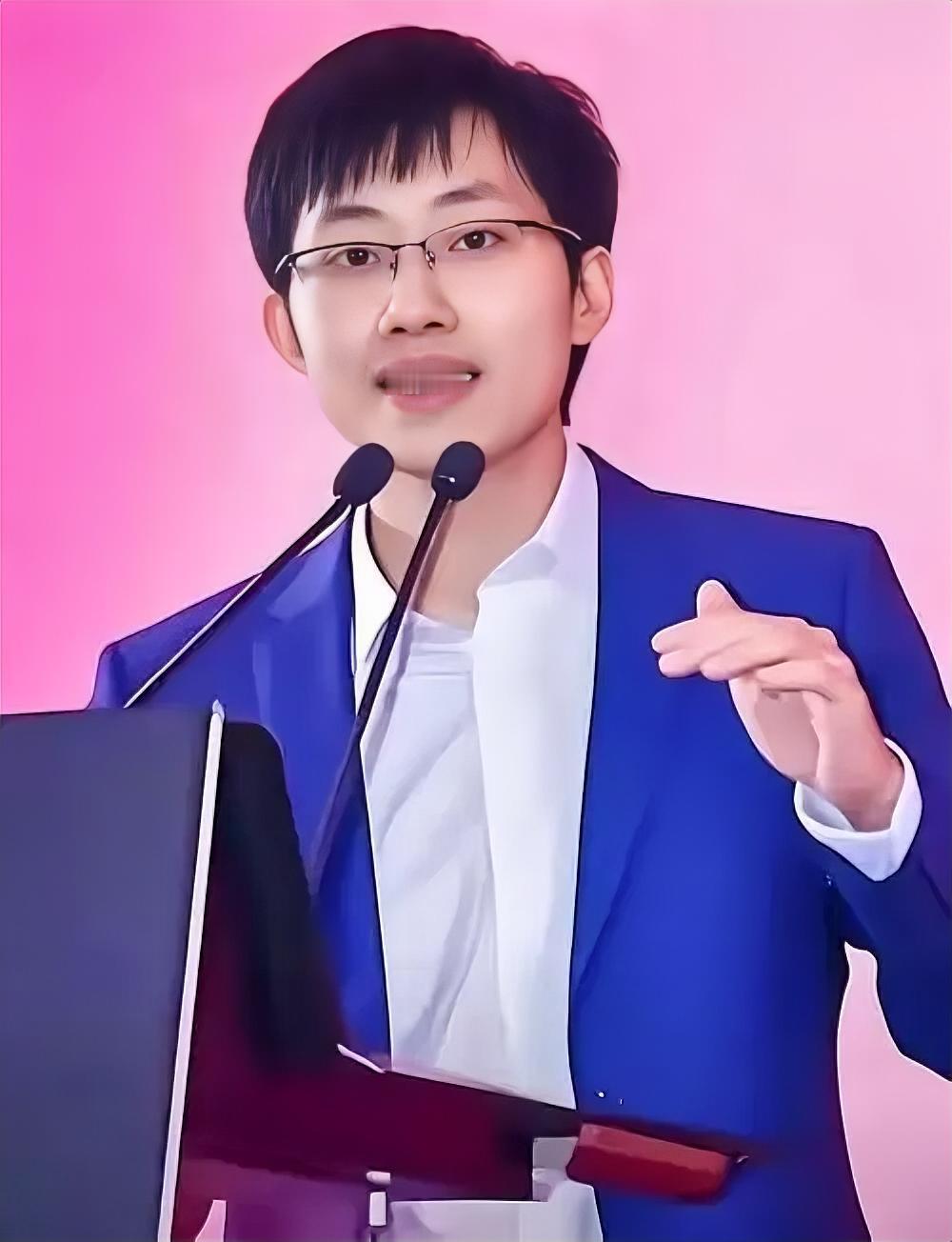 一句狠话撕开的遮羞布......一个管着上千亿资金的量化大佬，梁文锋，突然在内