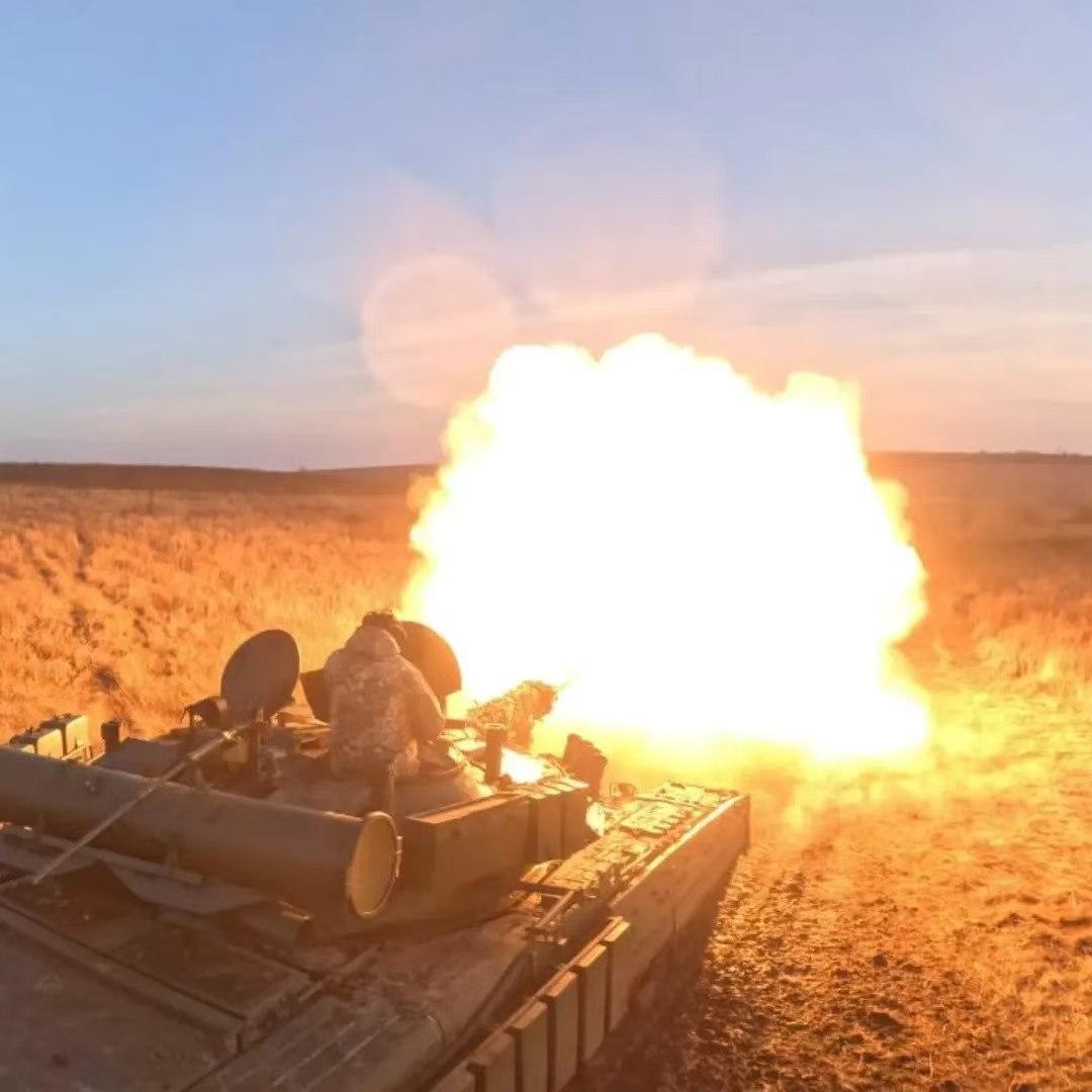 没有美国，乌克兰几乎一天都打不下去！美国向乌克兰持续提供，每天24小时，俄军部署