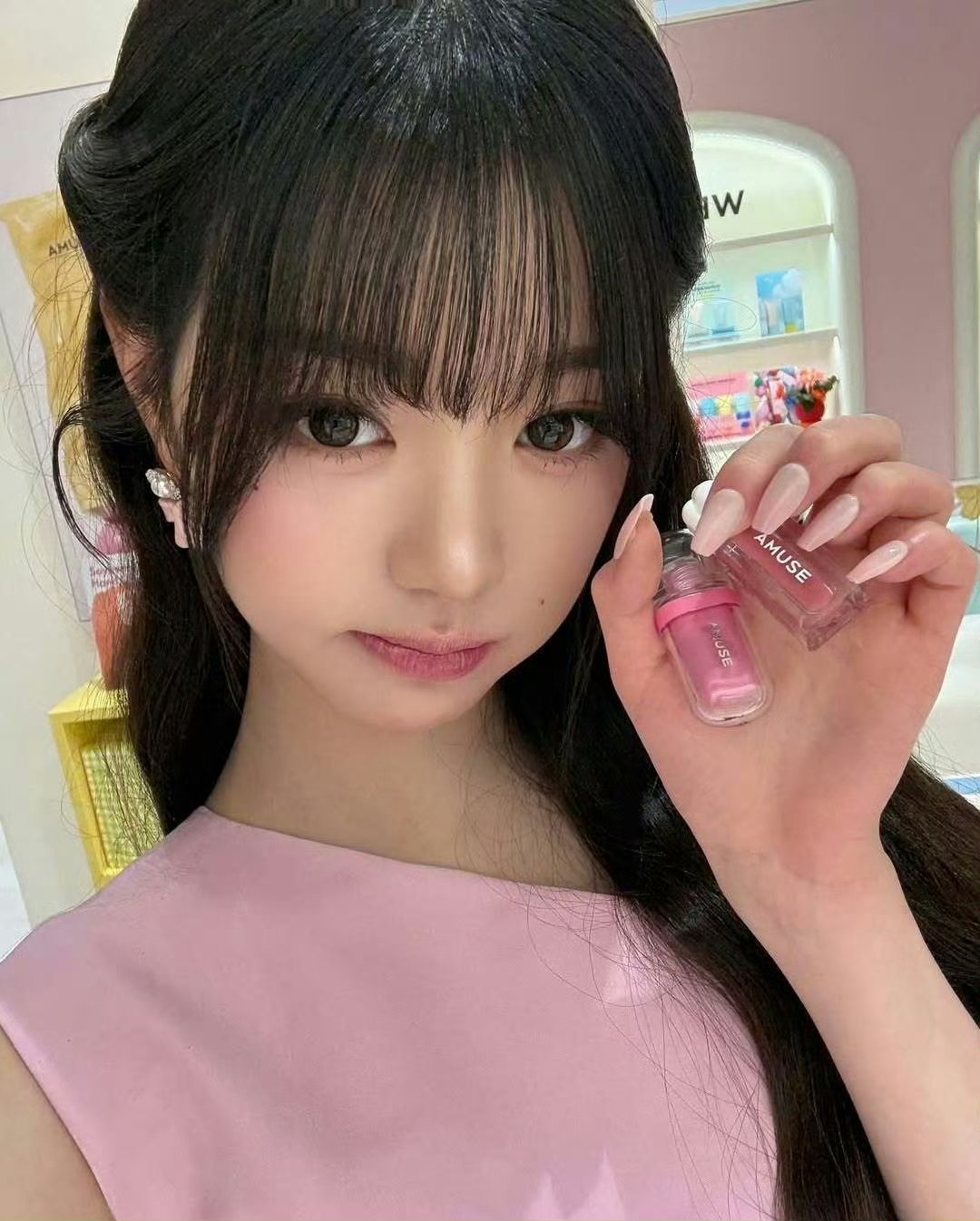 投稿刘浩存张元英两位都是我妈咪，美而萌​​​