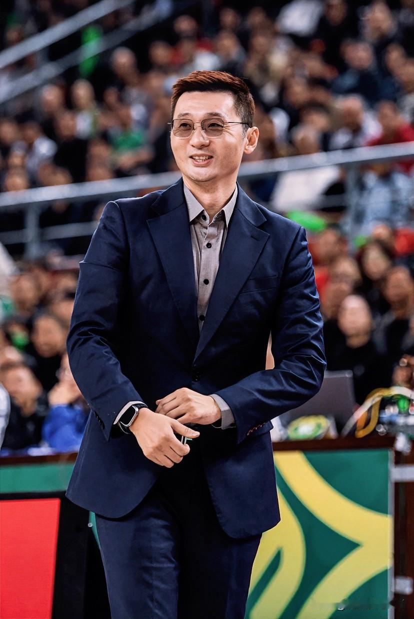 刘炜呀，真是没法说你了，你说你都把新疆带成这样了怎么还不主动下课呢？C