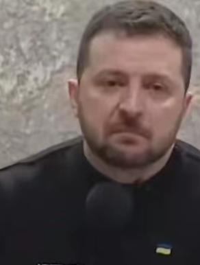 乌克兰之所以会变成现在的这个样子，罪魁祸首不是普京，更不是特朗普，而是那个被乌克