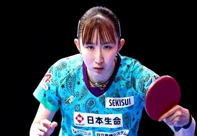 日本女队15岁小姑娘连赢中国队,咱这边年轻队员八强全丢,没人进四强。不是他们突