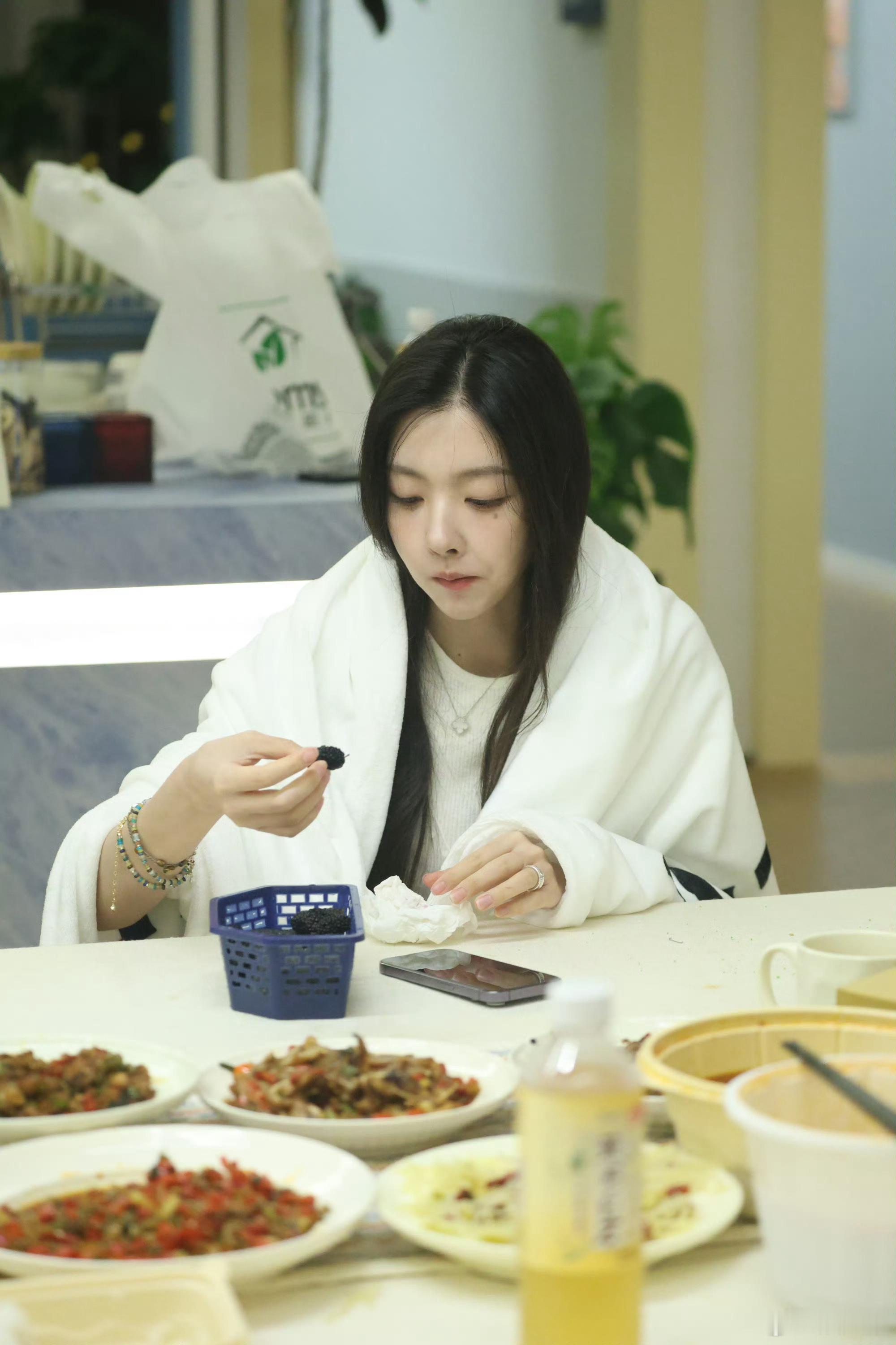 柳柳想要柳柳得到希望柳柳大美女可以真的收获到一段美好的爱情半熟恋人