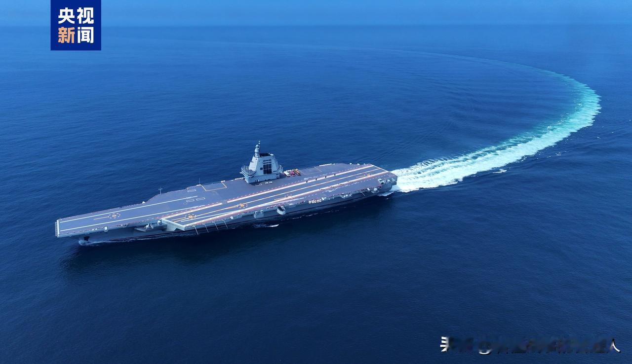 就在004航母加速舾装的同时，台海的“作战序列”已经锁定。这场战局的核心不是登陆