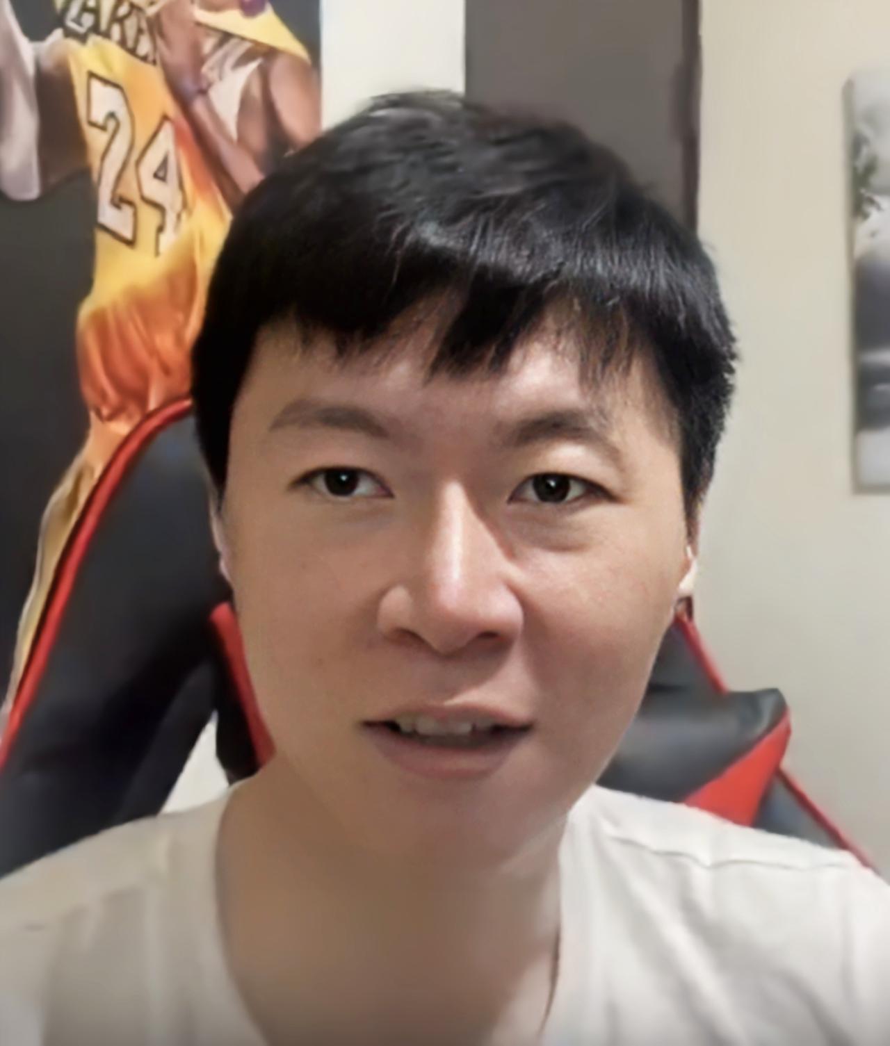 新北市22岁小伙一番话惊得柳杰克差点闭麦。他说：台湾本来就是中国的一部分，这点