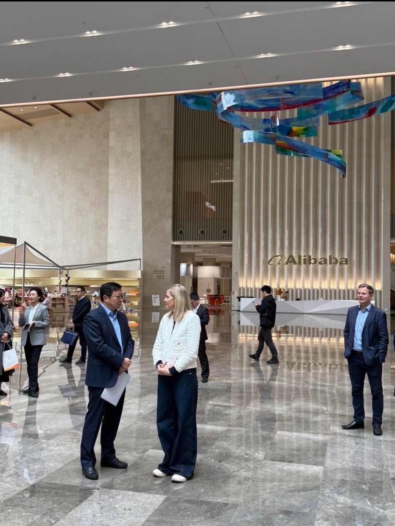 外媒忽然发现，风向彻底变了，全运会刚刚开始，中国就传出一个重磅信号，不容忽视。