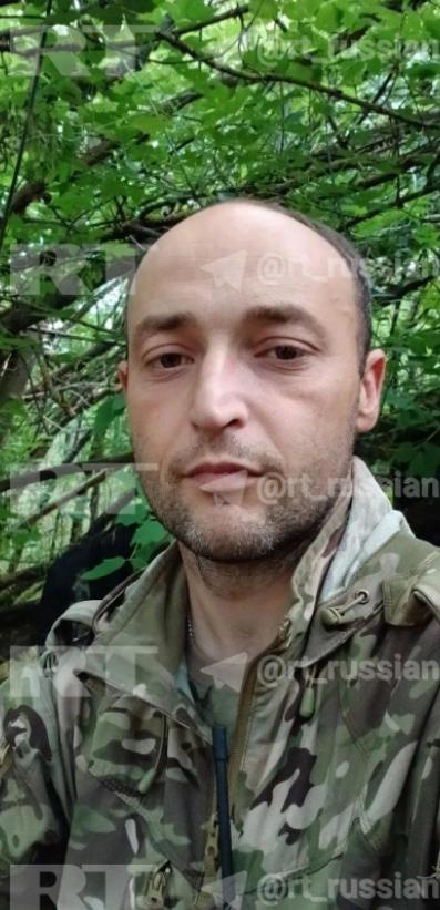 俄军1个士兵就杀穿两条街，震撼俄军前线司令部！俄军一名士兵，河里摸爬12公里，躲