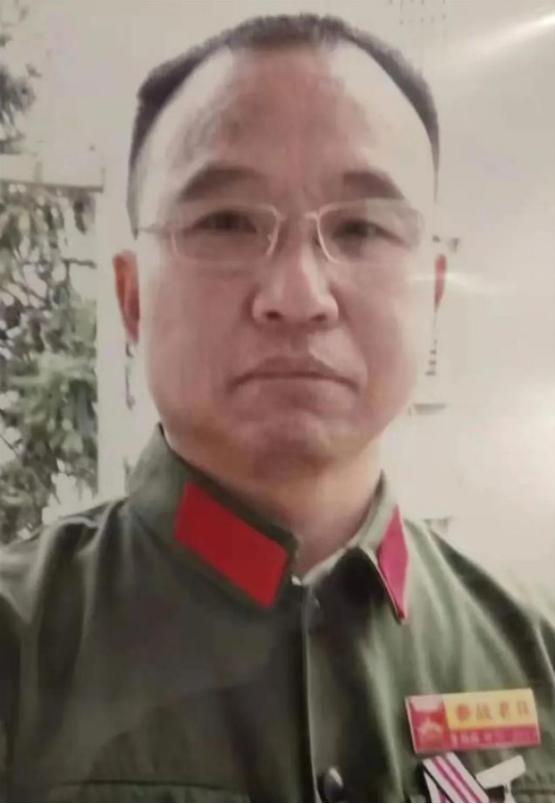 1984年，战士李陶雄中弹后抢救无效，壮烈牺牲。他的遗体却在送往安葬途中两次掉落