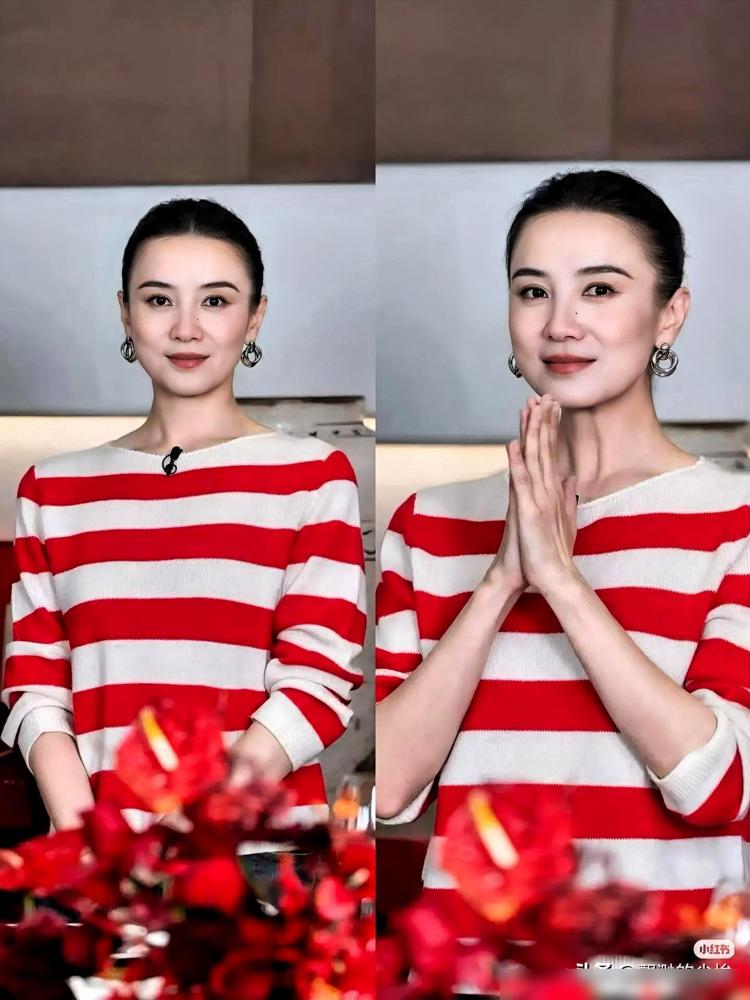 宋佳这松弛感，脸上是有了，奖台上，观众不买账，就离谱。刚夸她素颜真实不装，