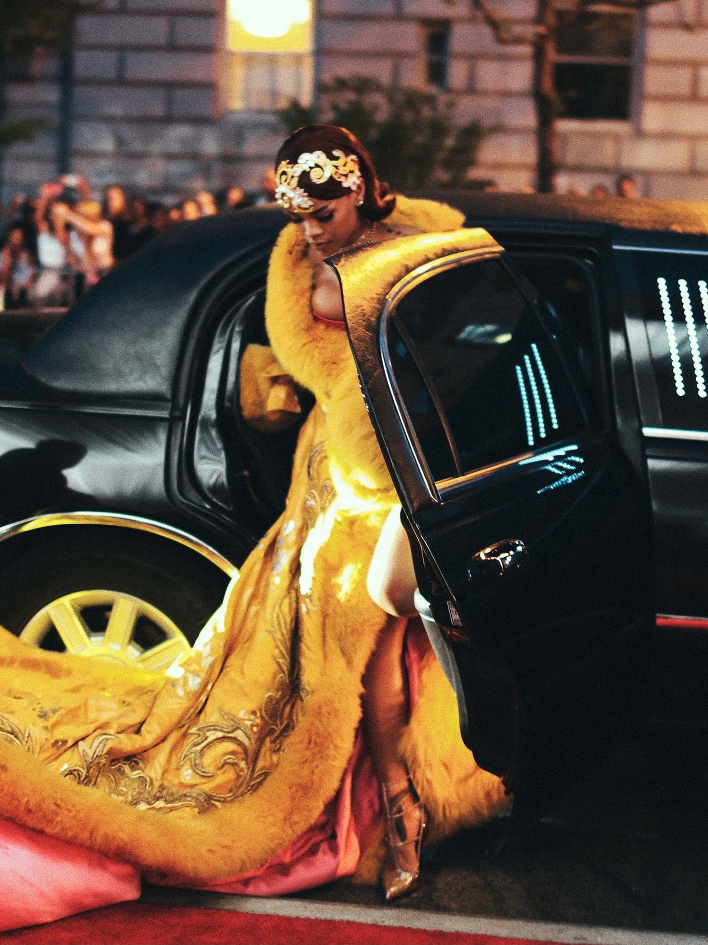 Rihannax2015MetGala🔥好期待婆娘今天的造型👀​​