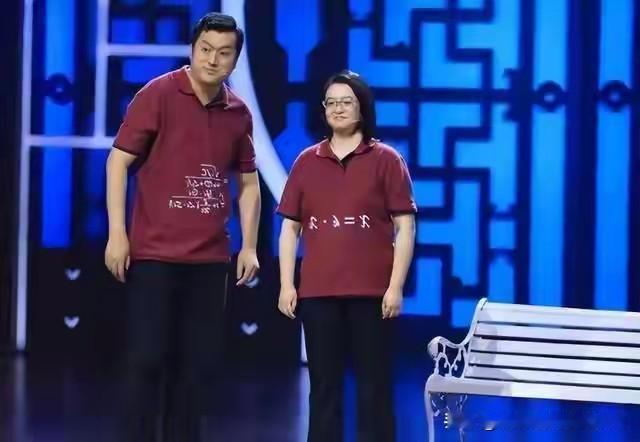 一句郭德纲“走着瞧”豪言过去八年，公式相声博士，终于被市场狠狠教育！八年前