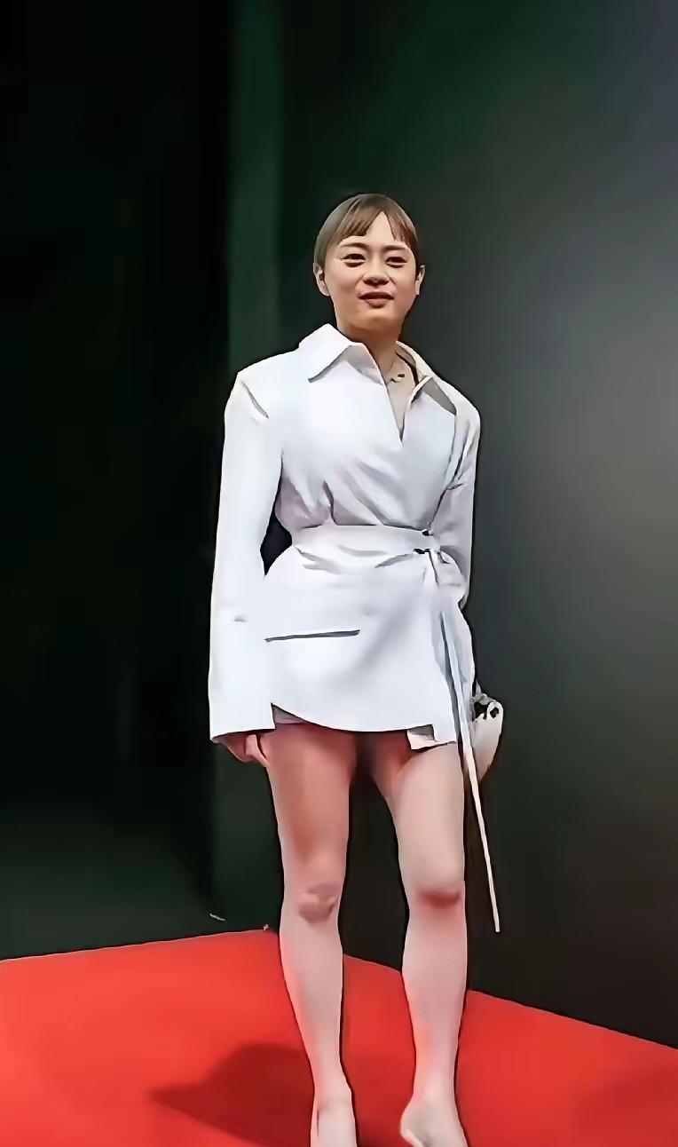 孙俪新剧收视爆了，但豆瓣评分才6.4？我一口气刷完，终于知道问题出在哪了！这哪