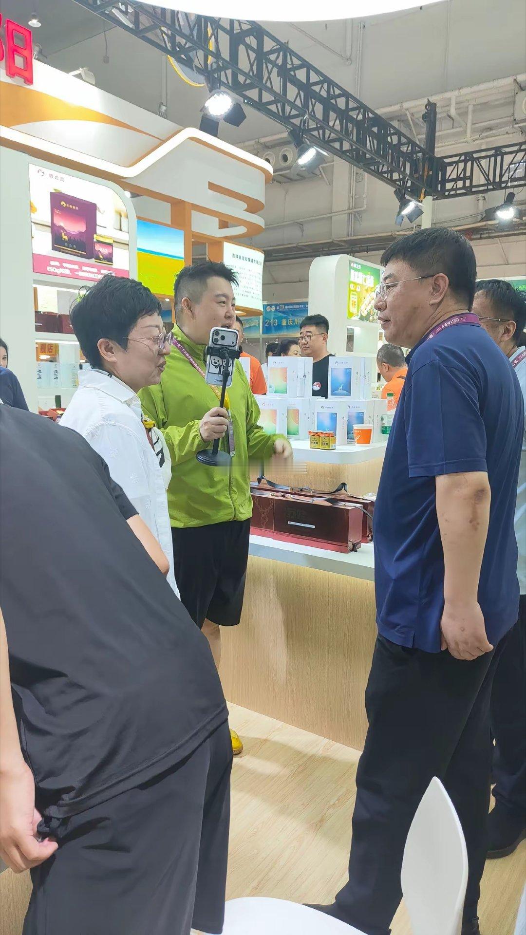 猜我在长春农博会看到了谁？身平第一次近距离见到👏