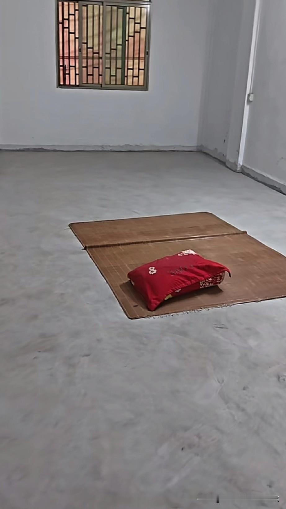 广东单身狗回家过年，连床都被没收了！今年回广东老家，我直接被我妈“赶”到了