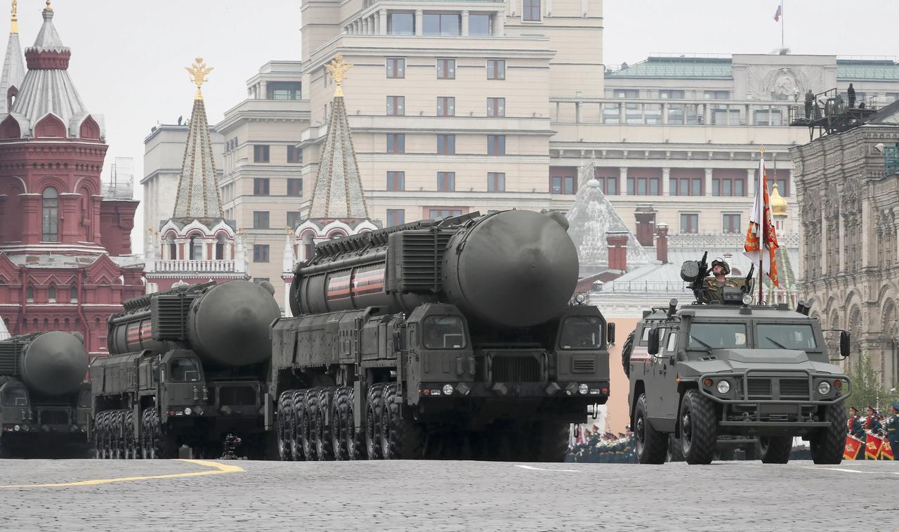 以色列继续猛攻盟友，伊朗强硬派忍无可忍，想要俄罗斯支援一个大杀器？伊朗强硬派议