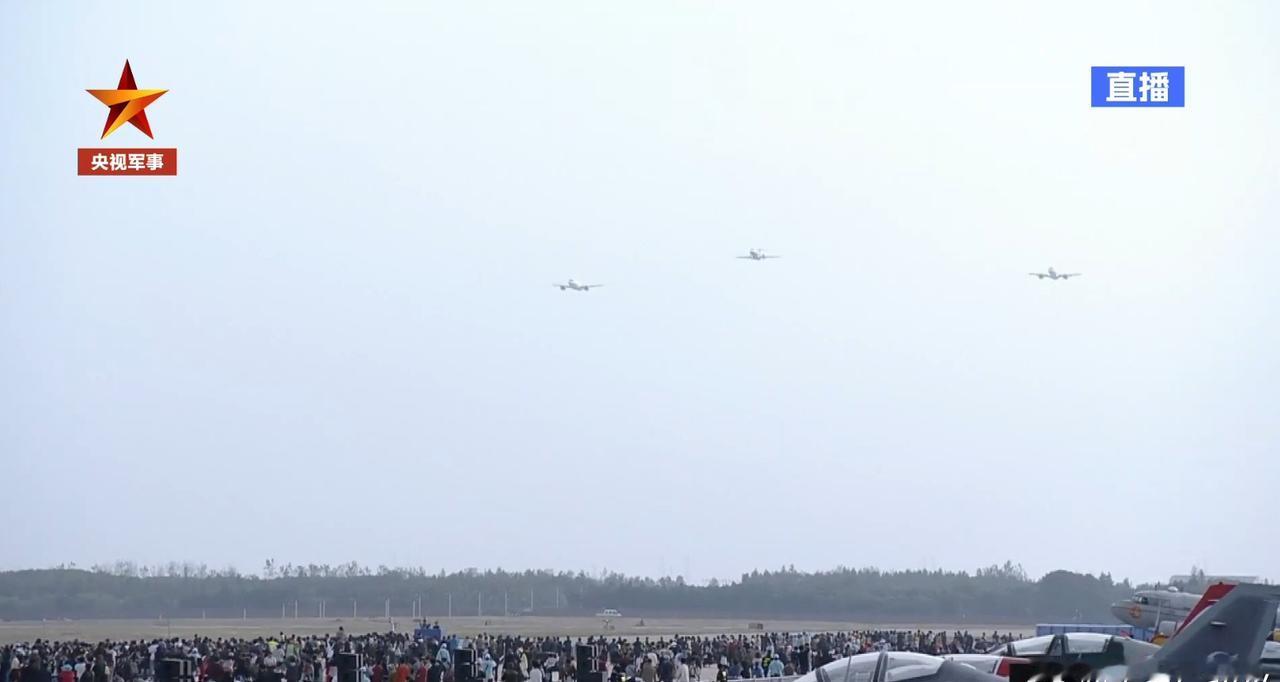 2025南昌飞行大会2025南昌飞行大会上最精彩和激动人心的场景：一架C909（