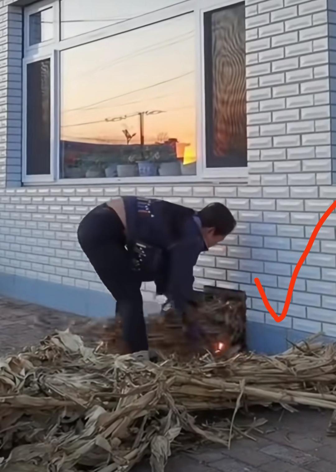 最近看到很多视频，冒充北方人的火炕，特别是东北的火炕，为了以正视听，不吐不快。