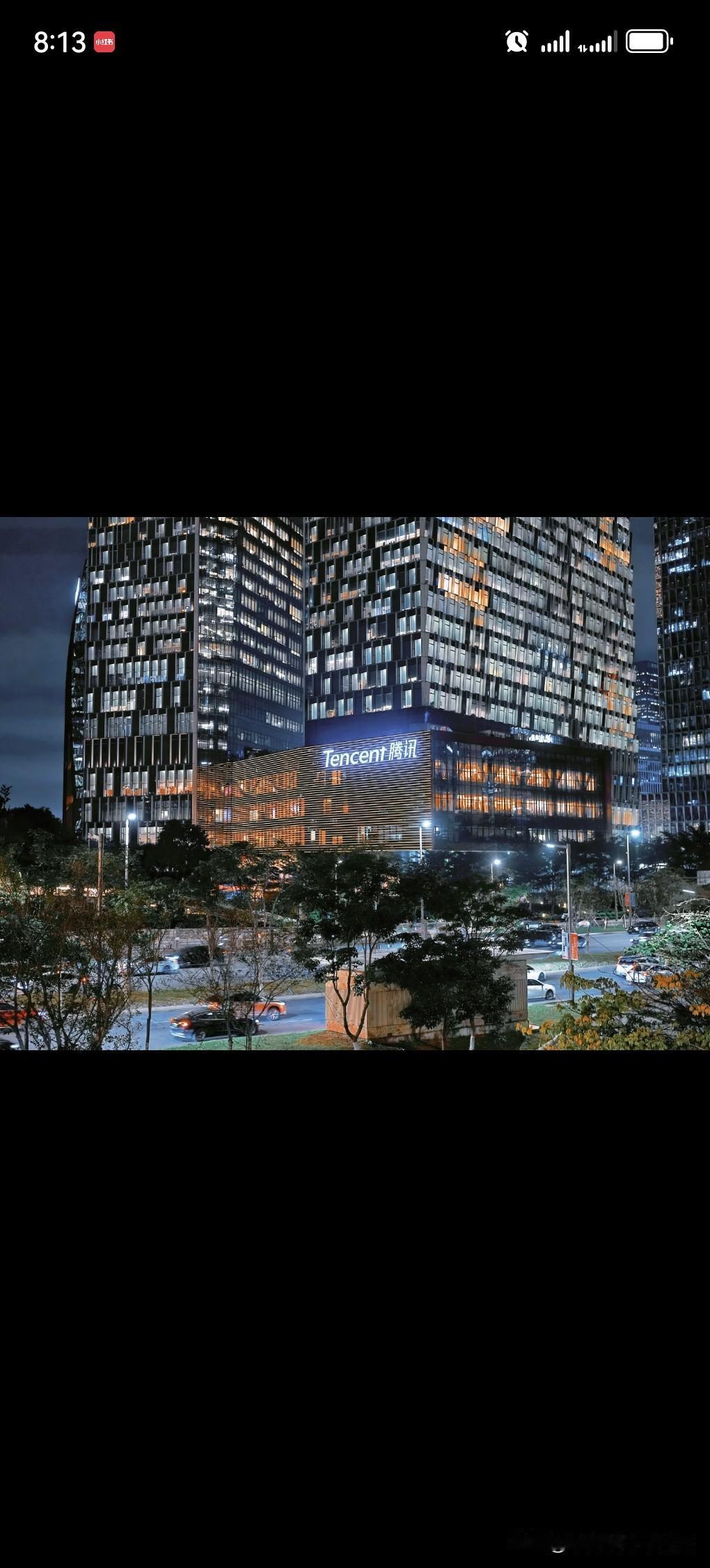 深圳街头刷屏！有人哭有人笑，真相太真实最近深圳街头，两件事直接刷爆朋友圈，