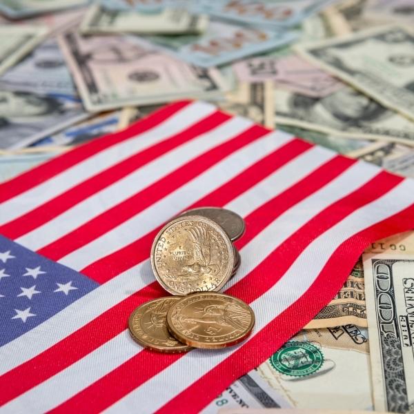 7000亿美债为啥不能一键清空？这操作堪比金融核爆中国手握不到700