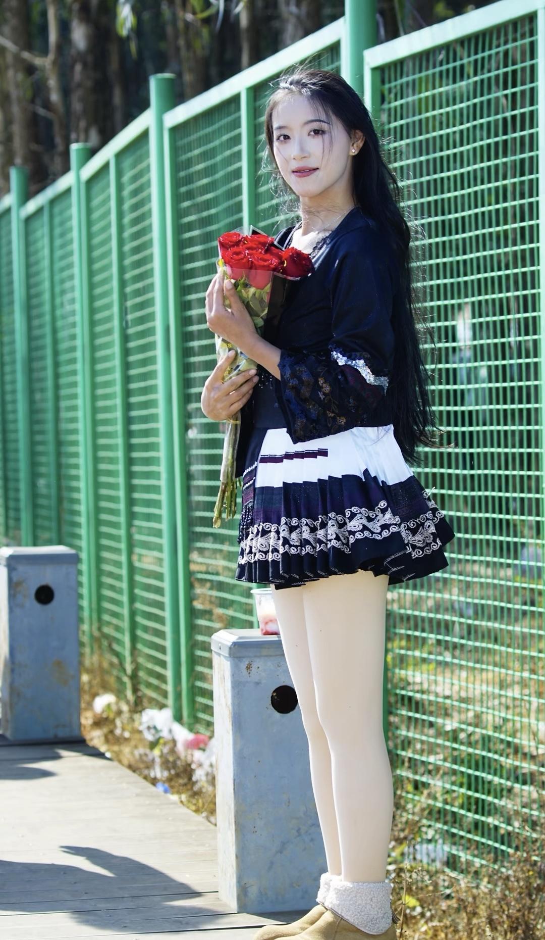 能分享一下拍过的最好的人像照片么