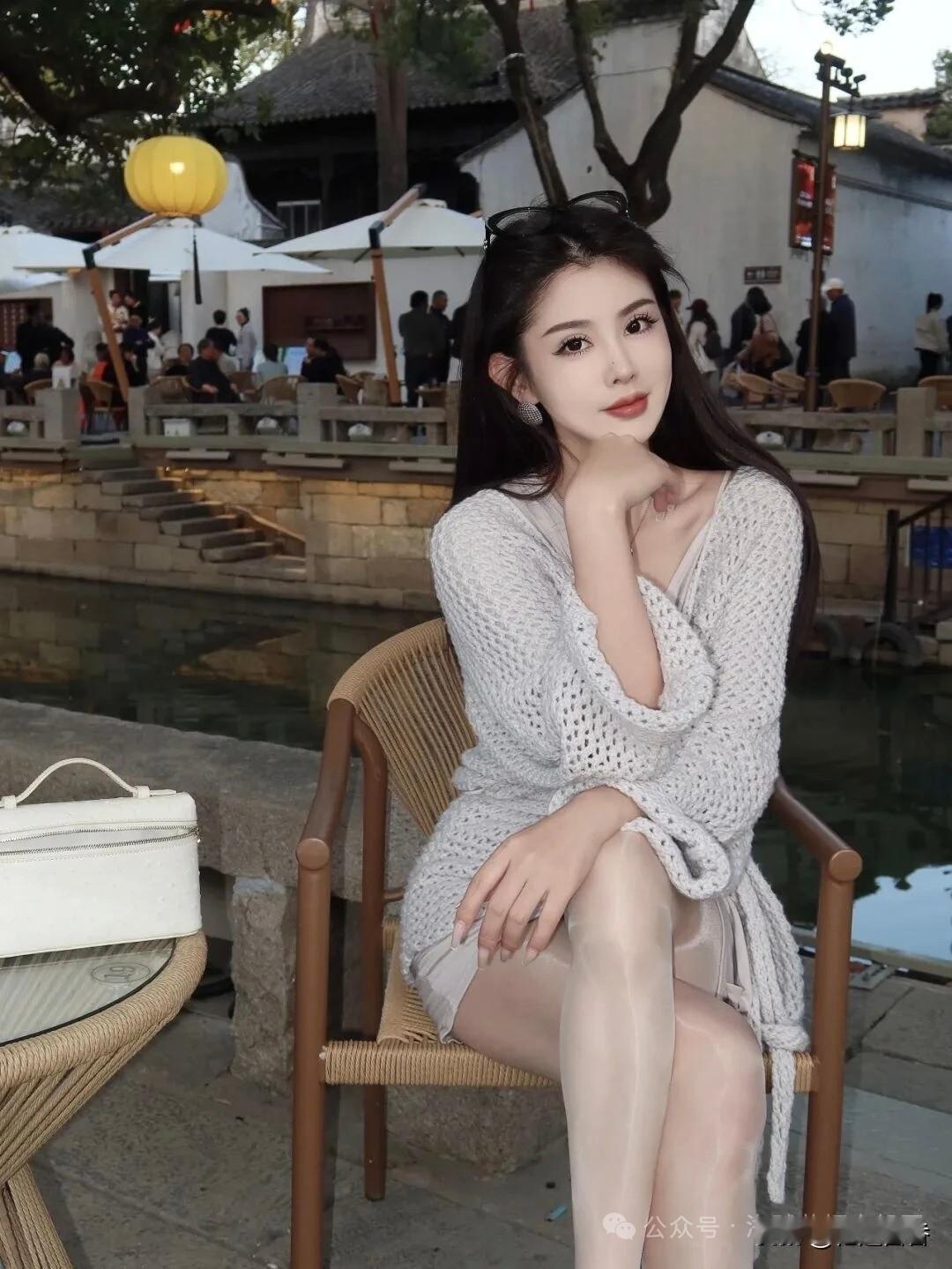 在古风小院里，享受宁静的午后时光🍃