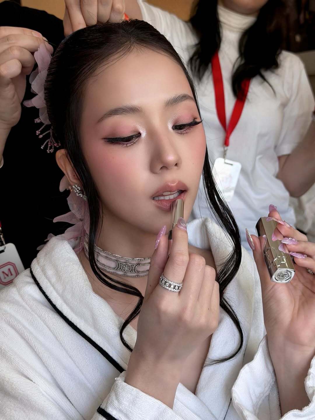 秀秀更新IG，这才是美妆该有的效果~Metglamwith💄