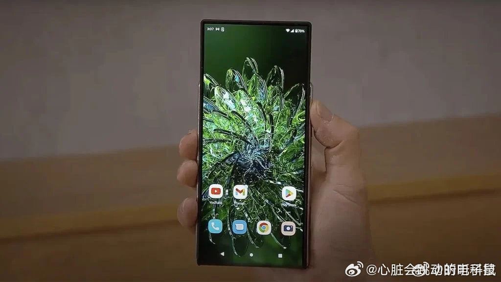 三星显示正在推动卷轴屏市场布局，计划2028年随GalaxyS28系列