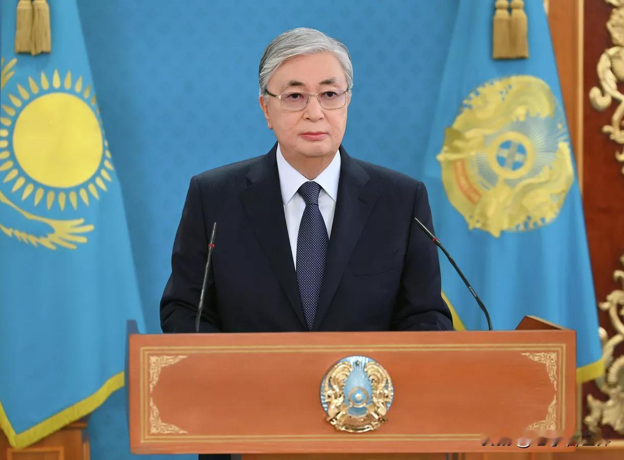 【托卡耶夫宣布哈萨克斯坦正在实施大规模改革】阿斯塔纳时间2026年8月23日，