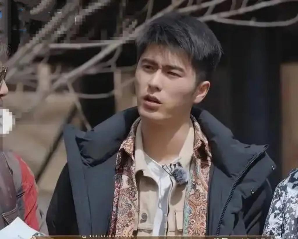惊天大瓜!某知名男星竟公然殴打军人致其骨折,事后不仅毫无悔意,还嚣张威胁伤者,行