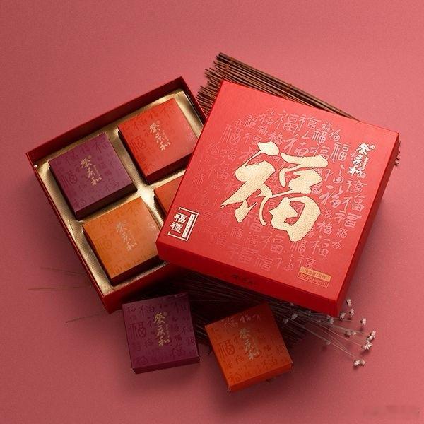中秋节将至，5个怪现象发生了！说明消费复苏依旧困难重重……现象一：高端月饼礼盒遇