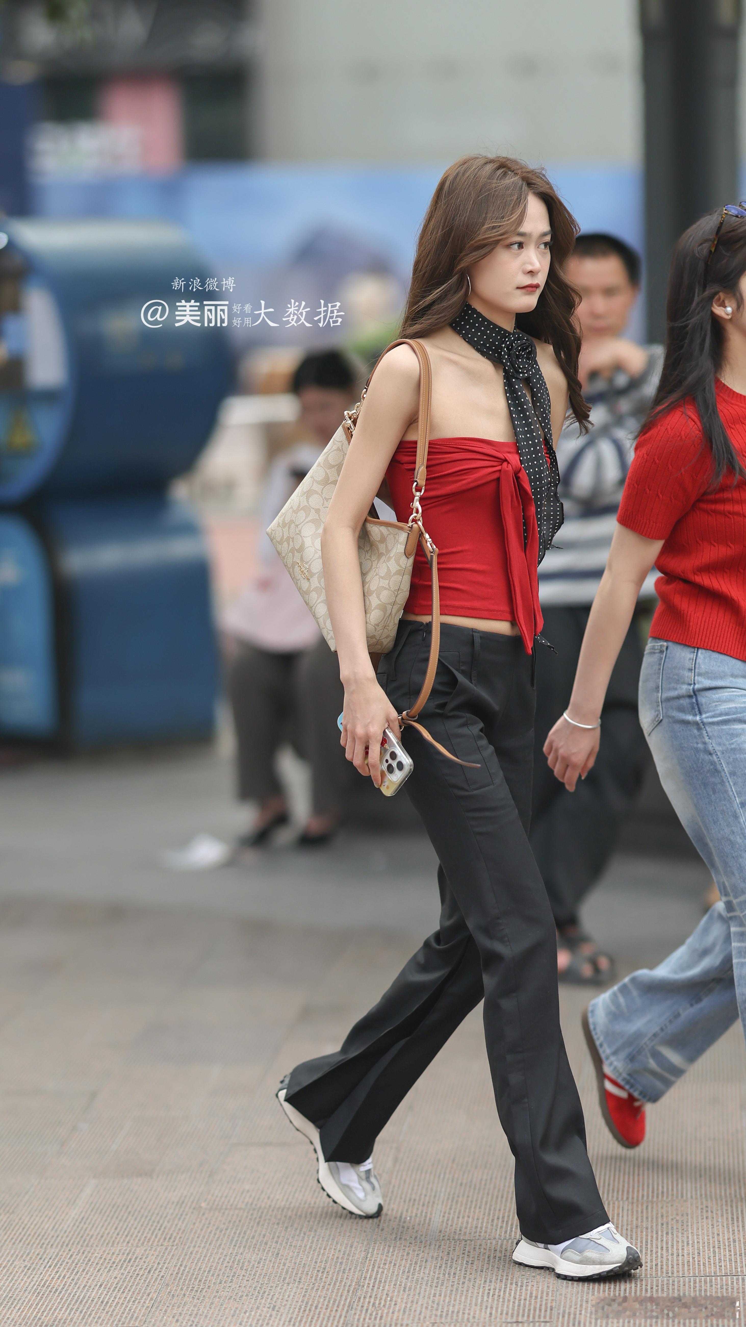 好有画面的感觉。。。​​​