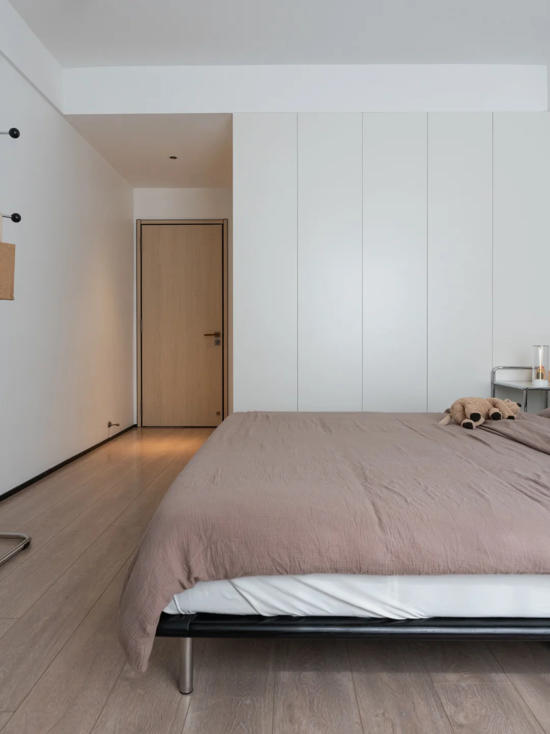 my room，卧室无杂物