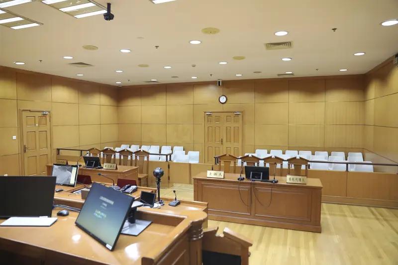 一审庭审笔录可以作为二审证据吗?一审庭审笔录在二审中是可以作为证据的。庭审笔录