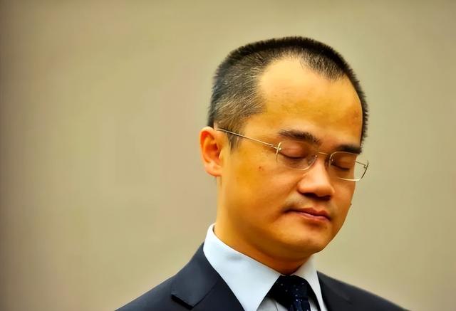 九败一胜:从死人堆里爬出来的王兴!