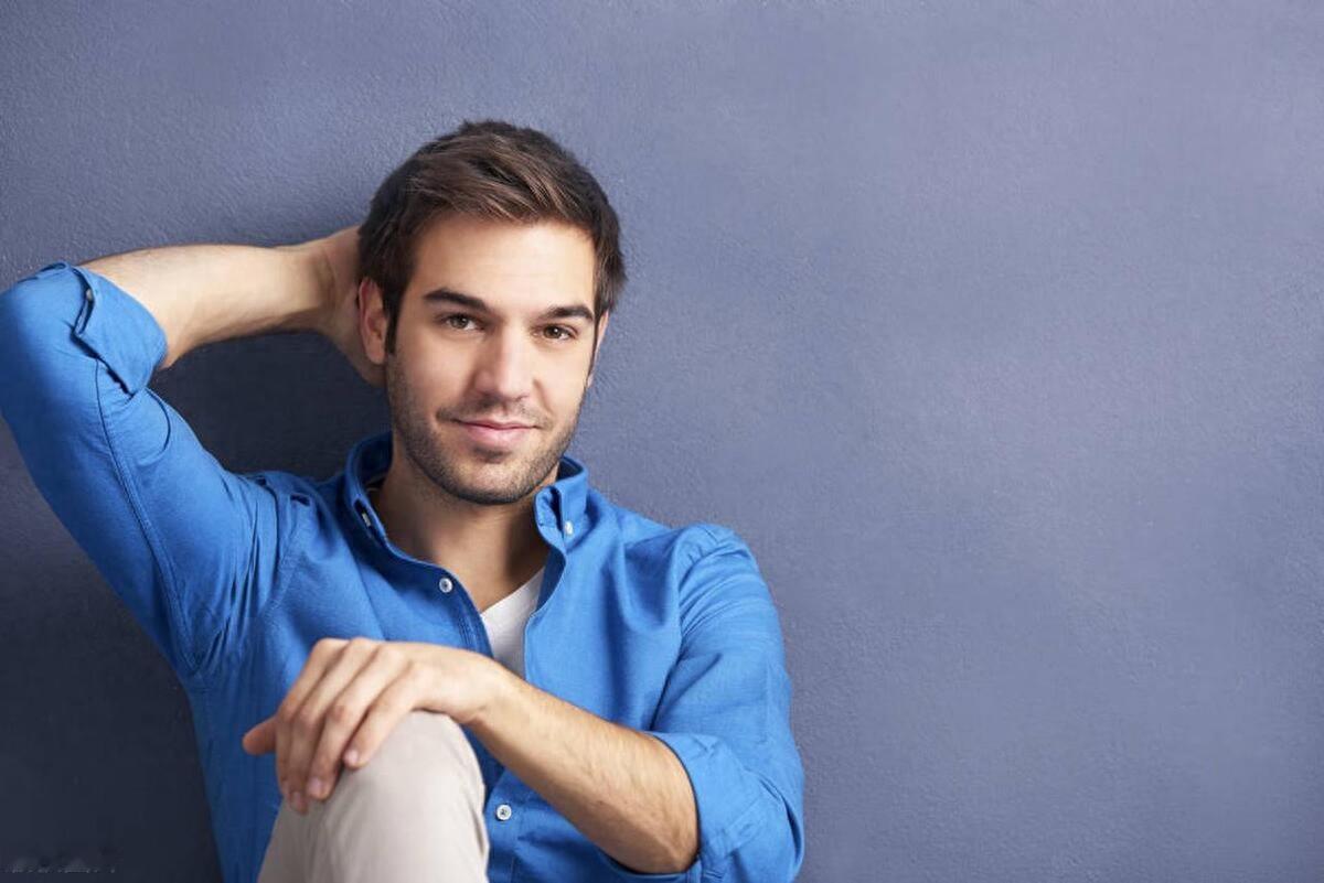 男人防止“断崖式”衰老，请做8件事！男性的衰老不像女性那样有明显的激素转折点