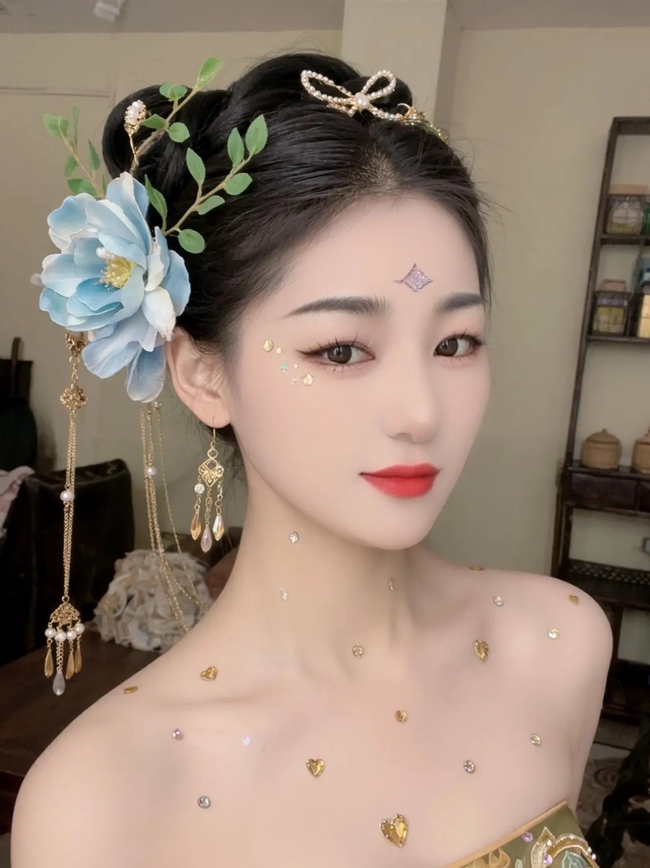 后来才发现原来算卦的人并不是真的需要去逆天改命，而是你坐在算卦先生对面...