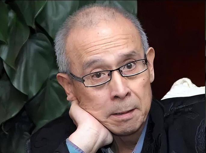 张文顺和李金斗这对师兄弟，一个因“谈恋爱”被开除，一个差点因“大舌头”退学，多年
