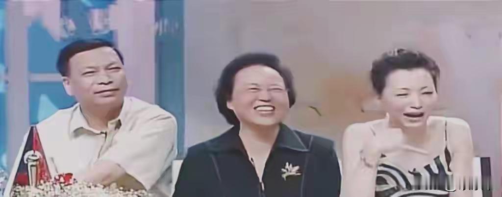 王铎：董卿和爸爸妈妈一起上节目
