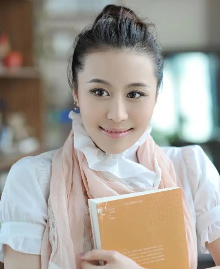 她和奥运冠军马琳离婚分走千万，再婚嫁给金融学霸，如今怎样了？  张宁