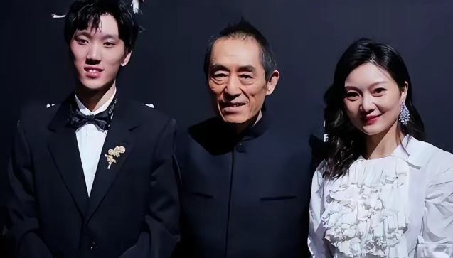 张艺谋儿子要拍院线电影了这阵容一出来，观众直接坐不住了最近张艺谋长子张壹男突