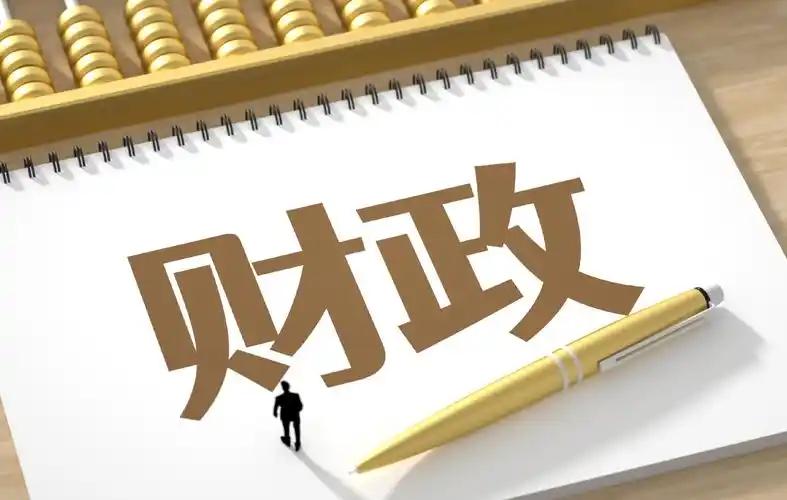 很多人一直以为，县医院规模大、级别高，待遇肯定碾压乡镇卫生院，但现在情况完全反过